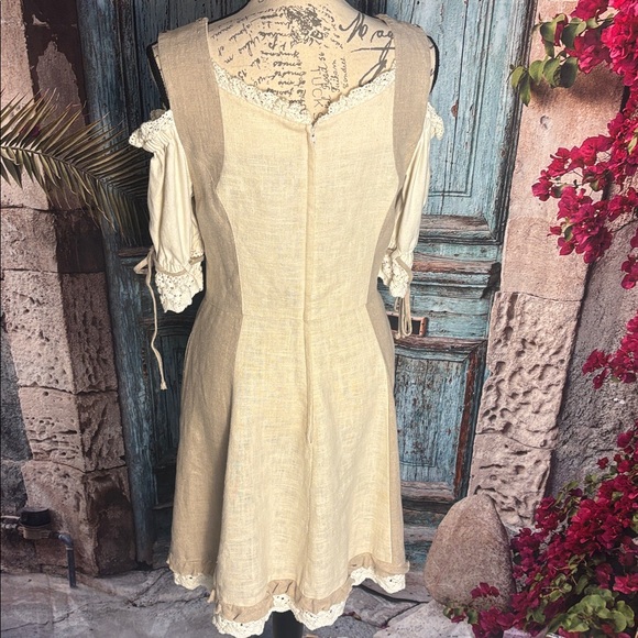 Solo Dirndl Country style dress, size 8, good condition - Picture 14 of 17